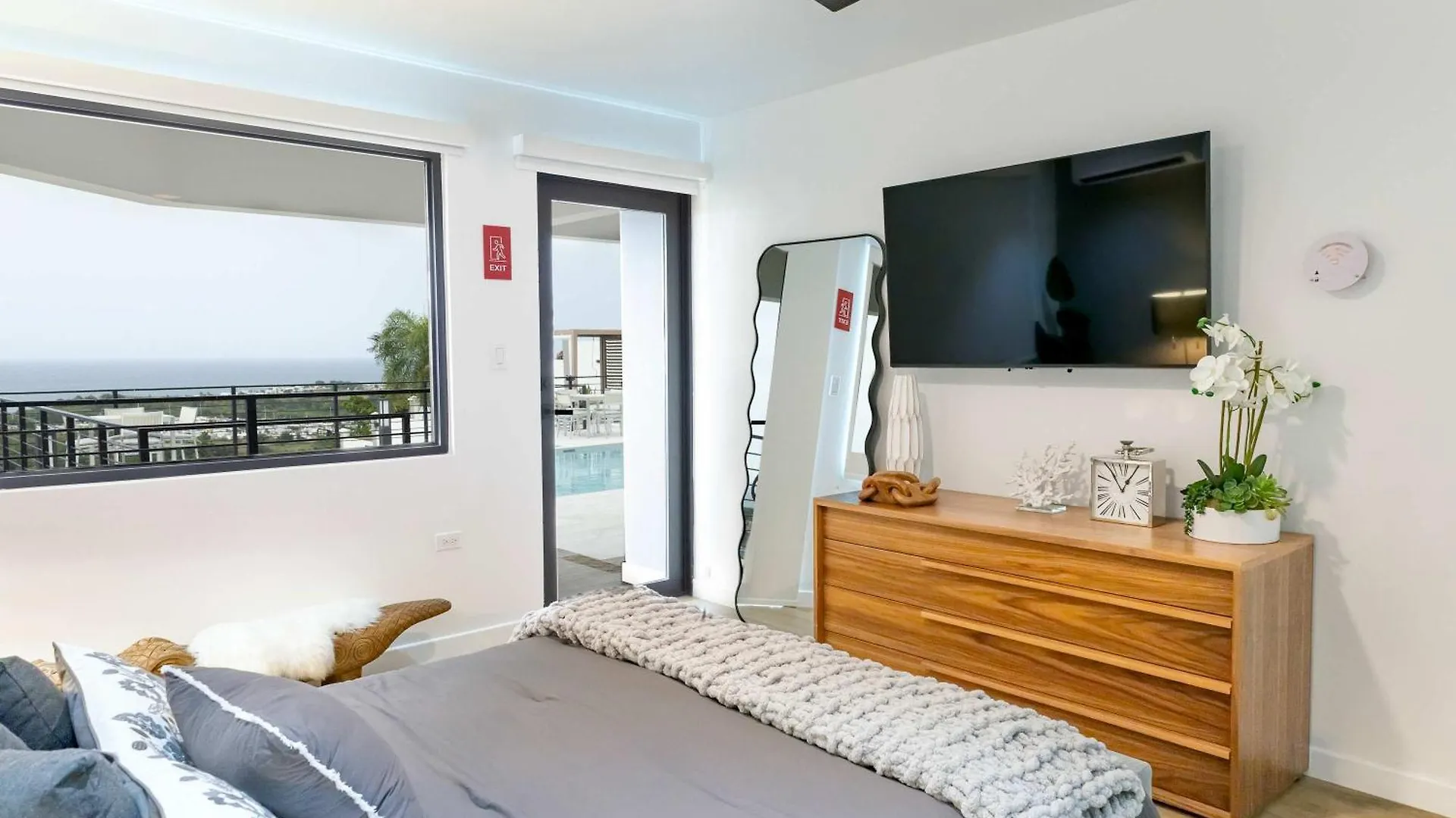 Yeguada Blue Malibu Home In Camuy וילה